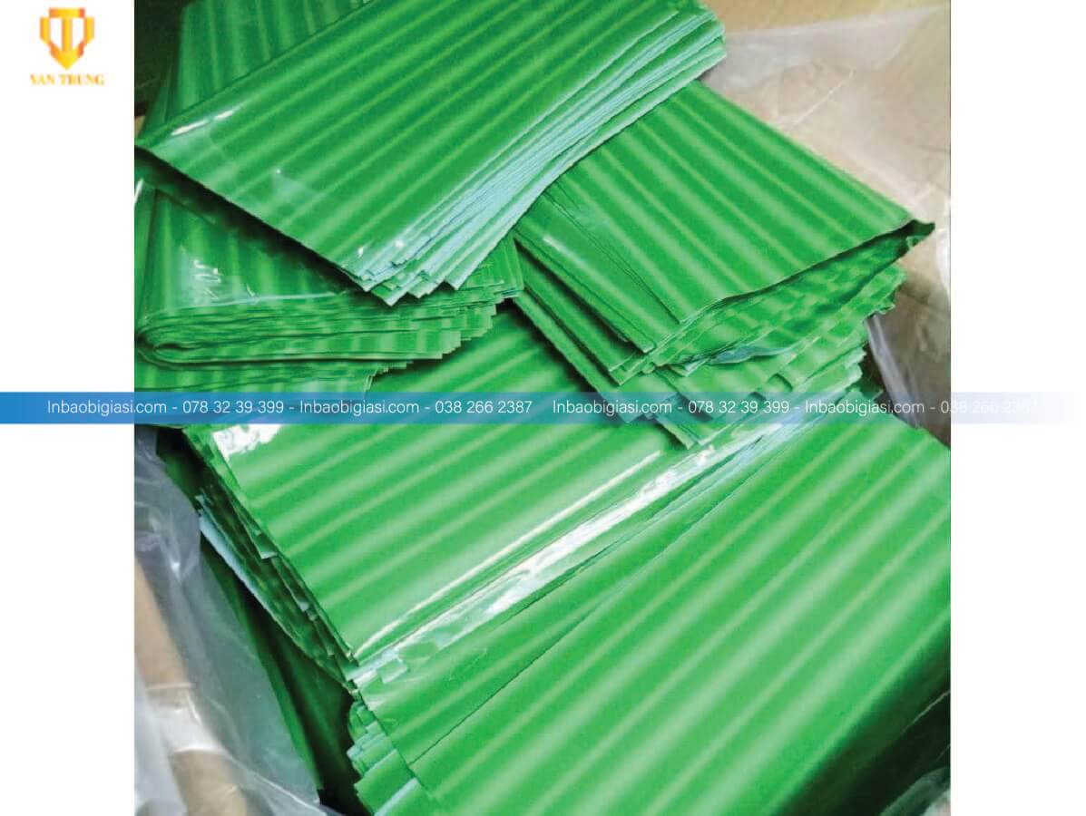 Lá chuối giả giá rẻ