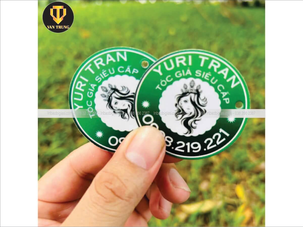 Mác quần áo thương hiệu in logo