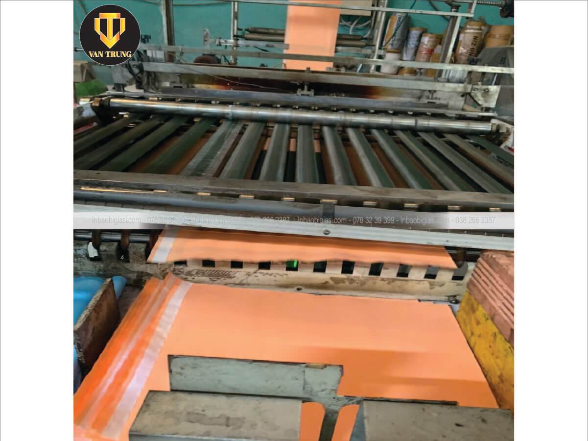 Xưởng sản xuất túi niêm phong