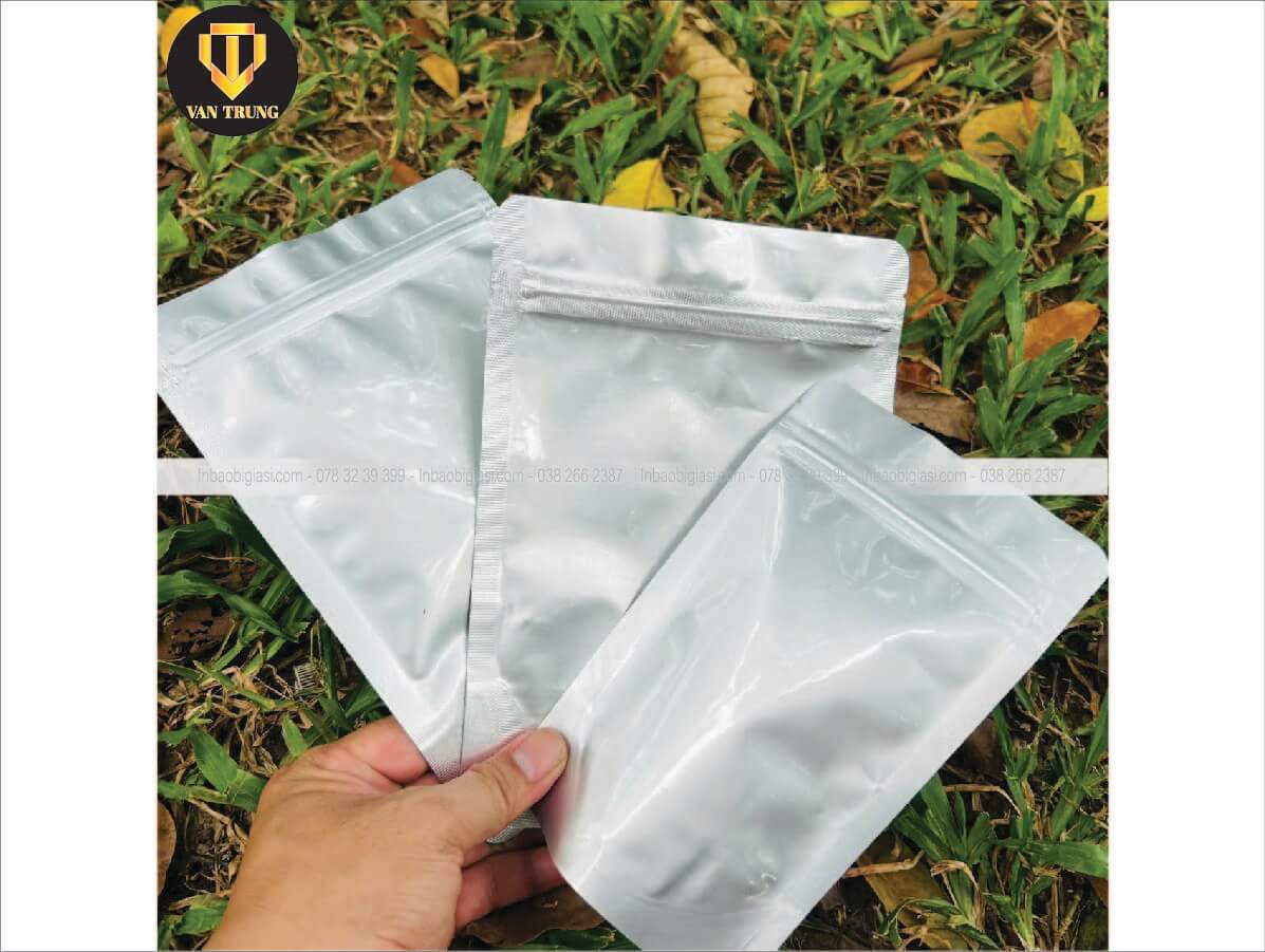 Túi zip bạc 1 mặt trong 1 mặt bạc
