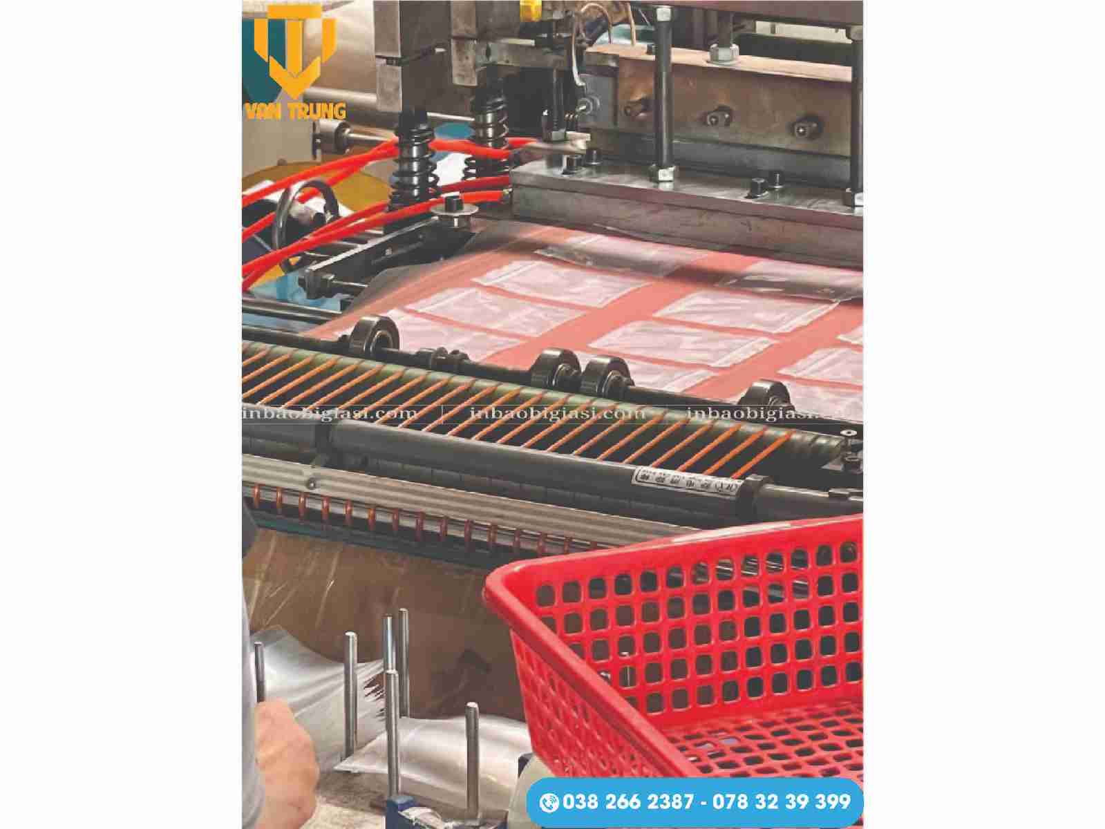xuong san xuat tui zipper tai da nang